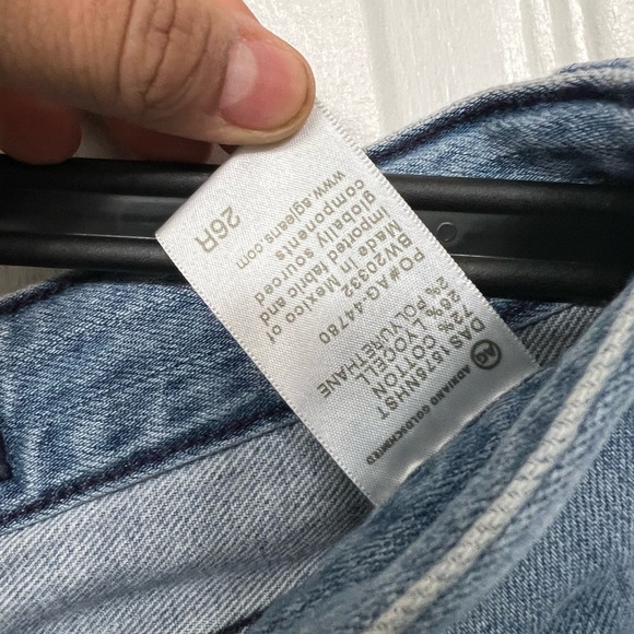 AG EX- BOYFRIEND SLIM JEANS - Picture 4 of 5